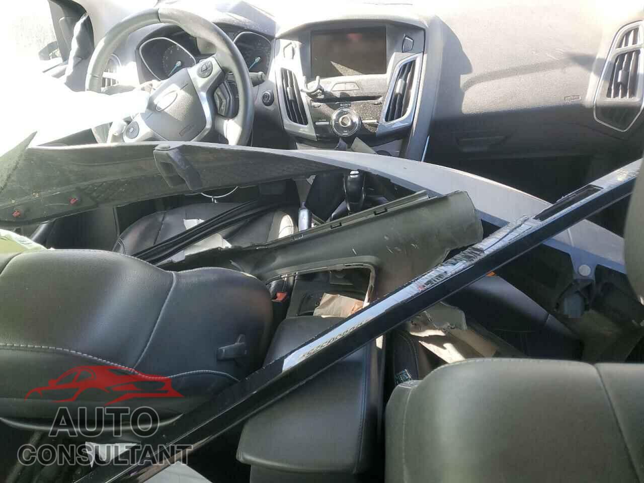 FORD FOCUS 2012 - 1FAHP3N29CL349614