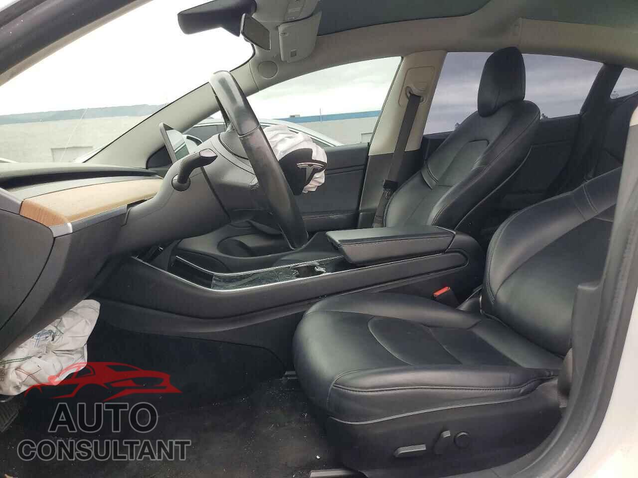 TESLA MODEL 3 2018 - 5YJ3E1EA4JF012340