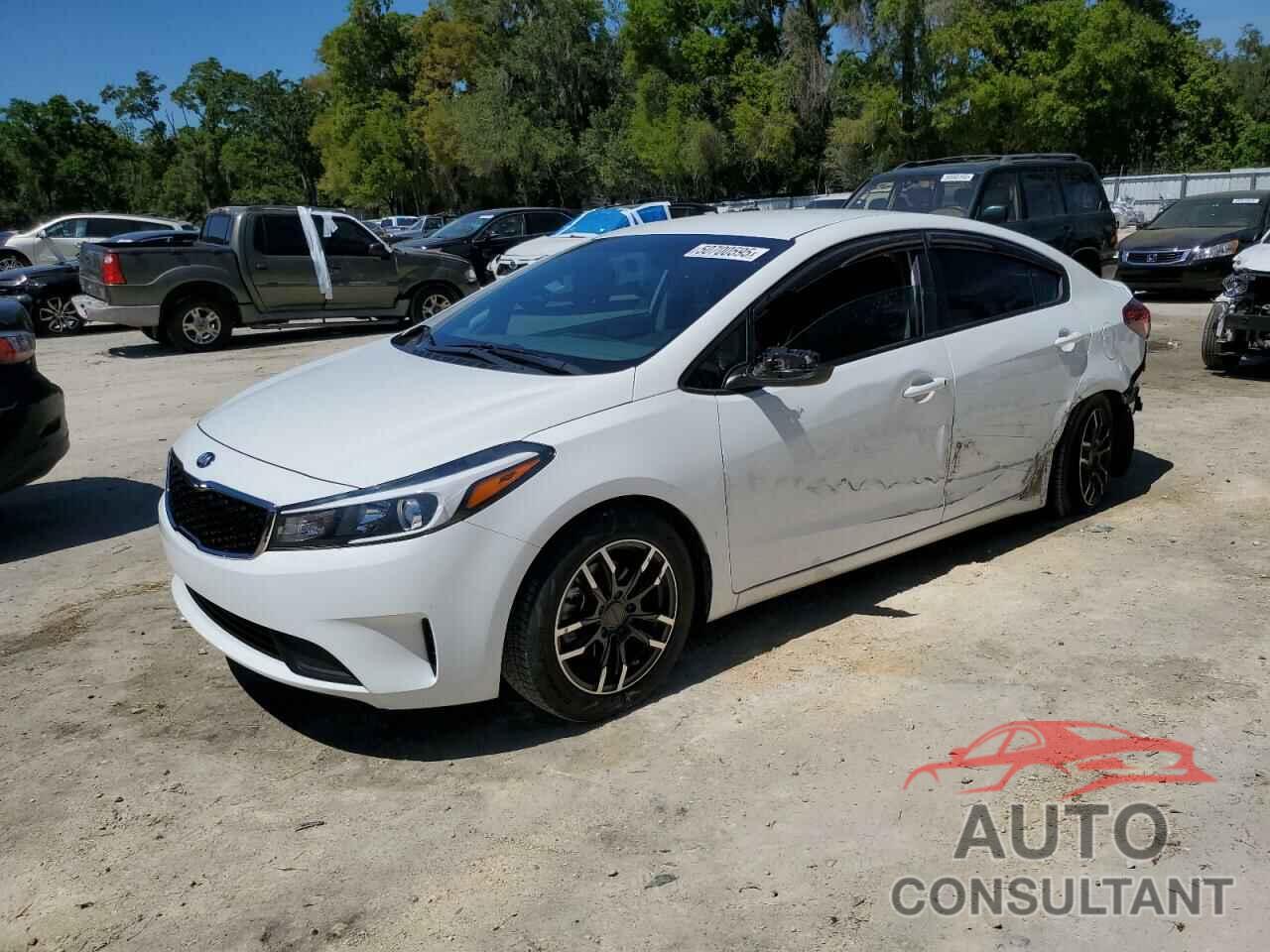 KIA FORTE 2018 - 3KPFK4A72JE240716