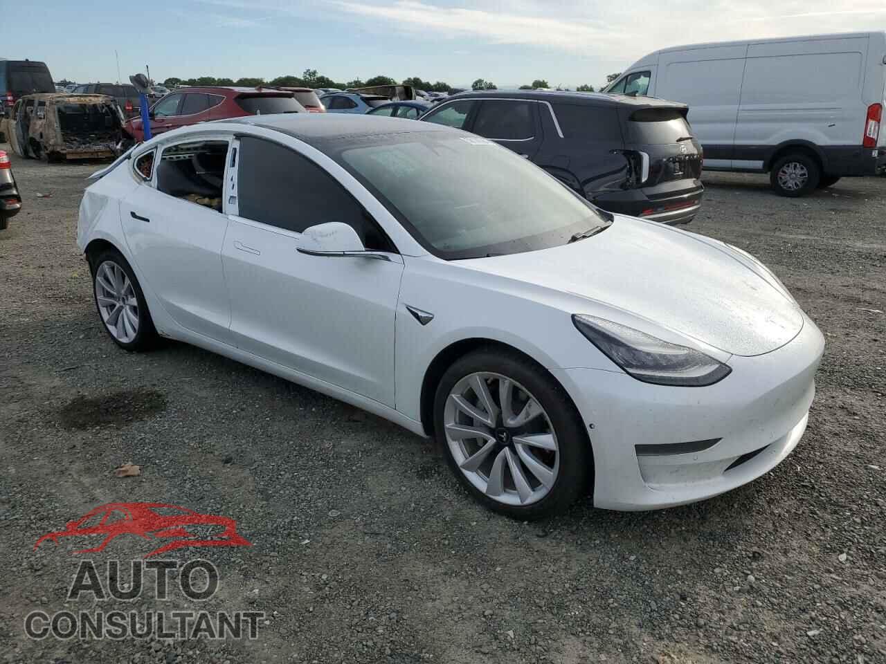 TESLA MODEL 3 2019 - 5YJ3E1EA7KF543016