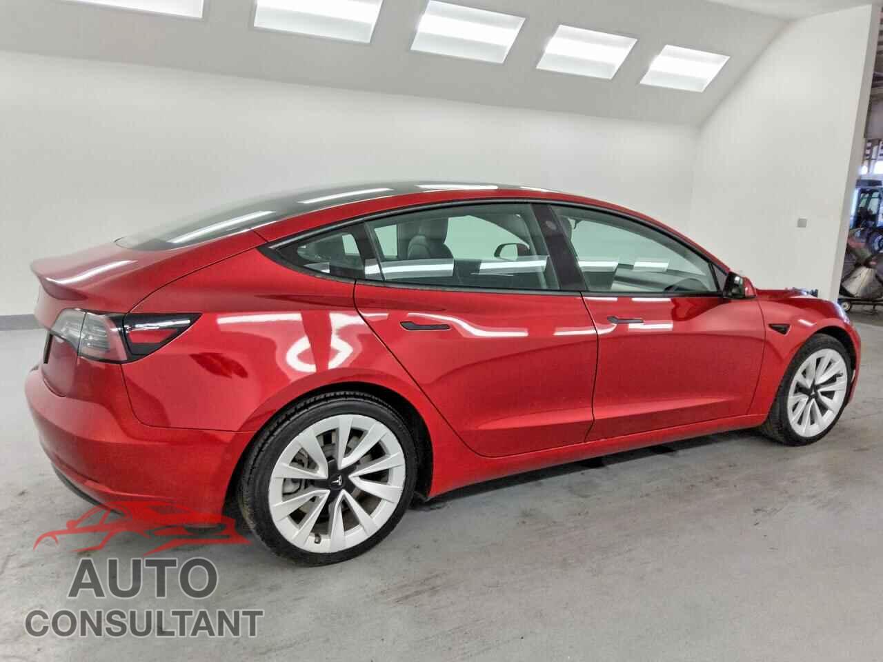 TESLA MODEL 3 2022 - 5YJ3E1EA4NF286546