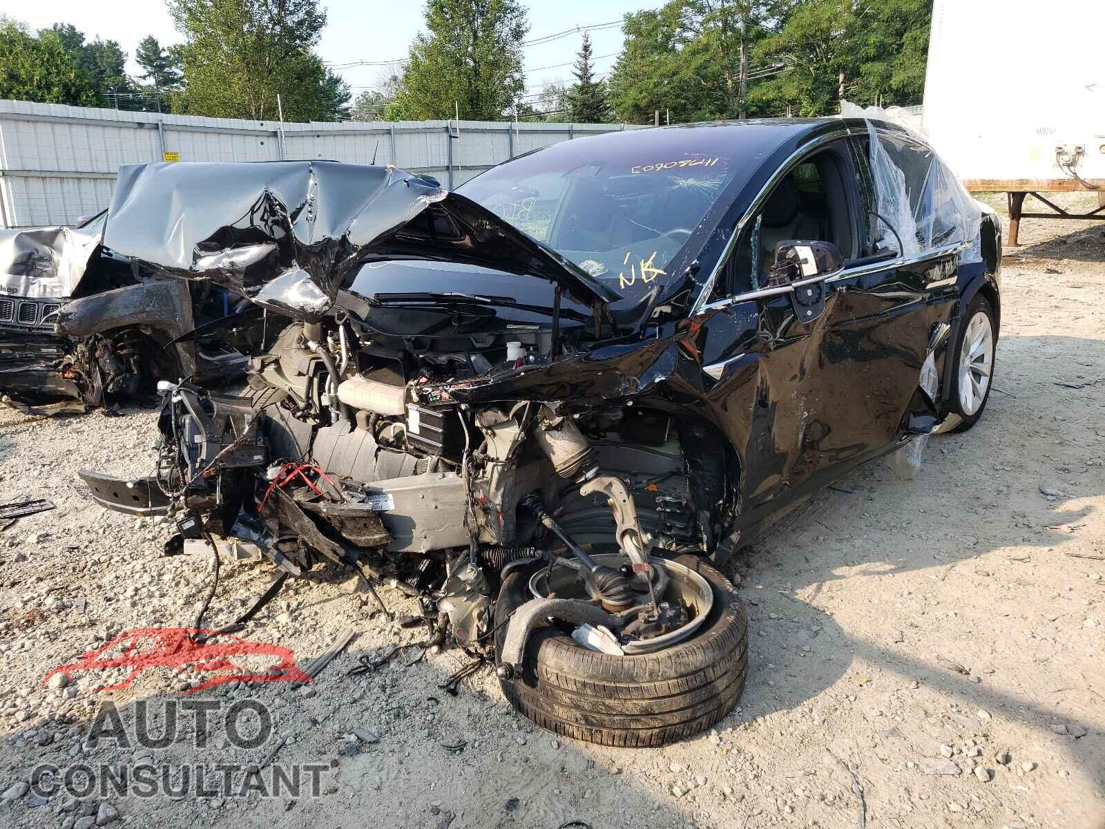 TESLA MODEL X 2018 - 5YJXCDE2XJF088128