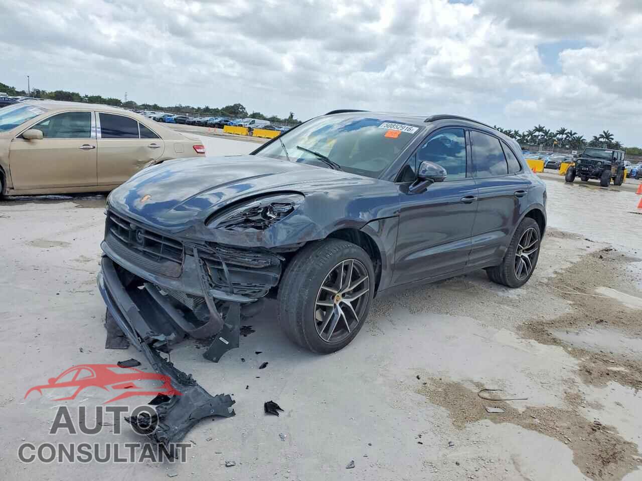 PORSCHE MACAN 2024 - WP1AA2A59RLB10384