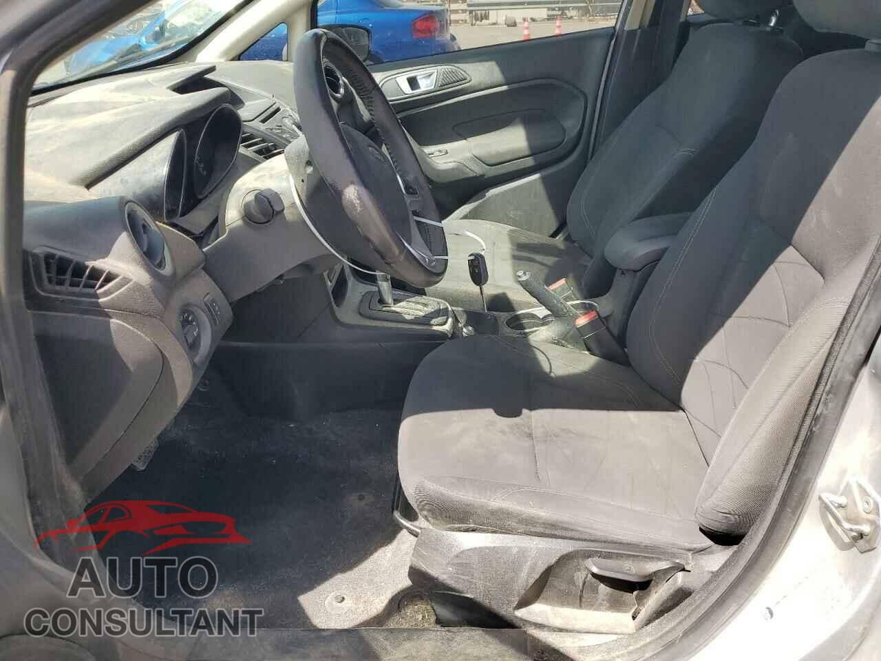 FORD FIESTA 2015 - 3FADP4EJ2FM176548