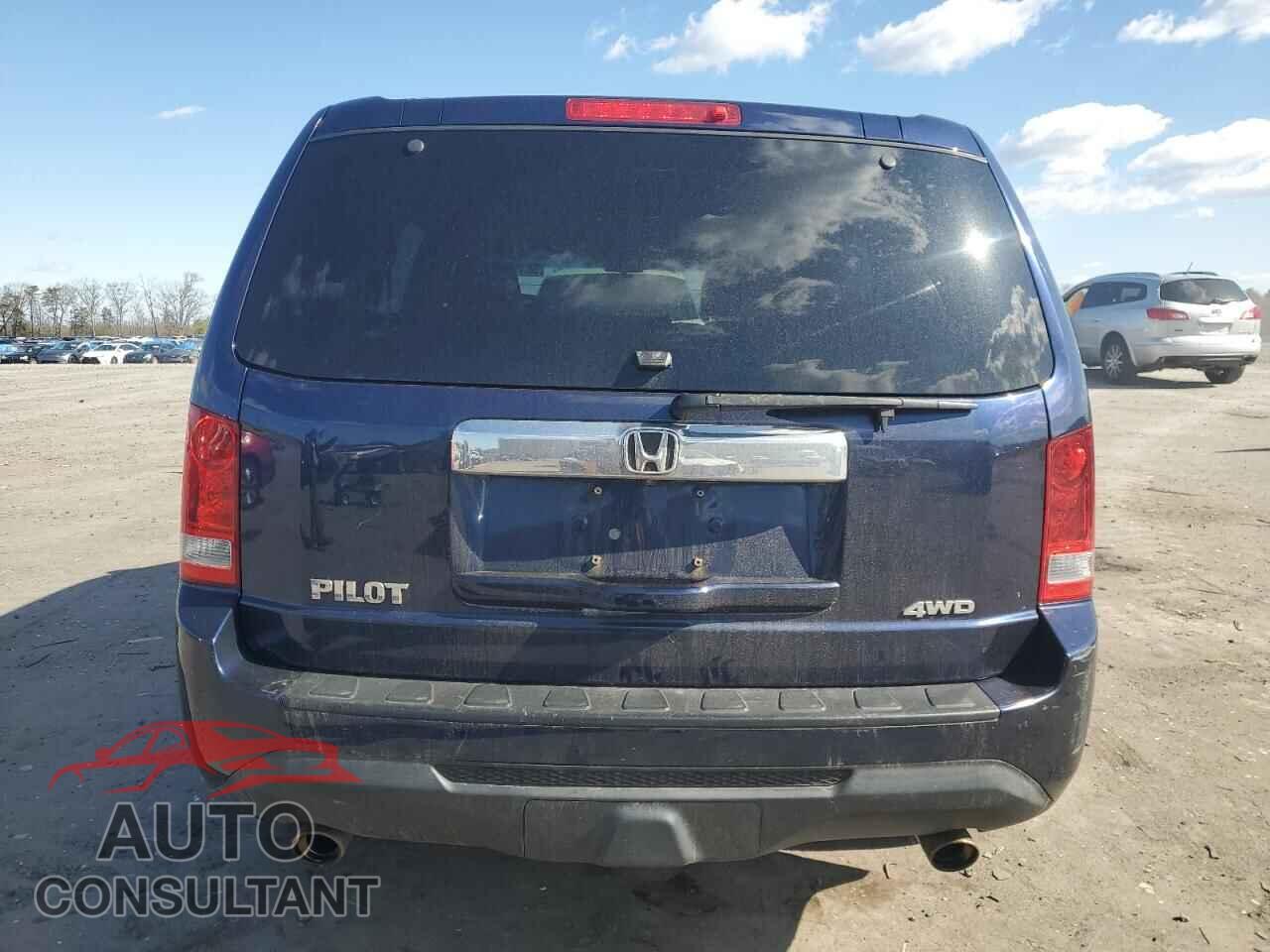 HONDA PILOT 2013 - 5FNYF4H50DB079251