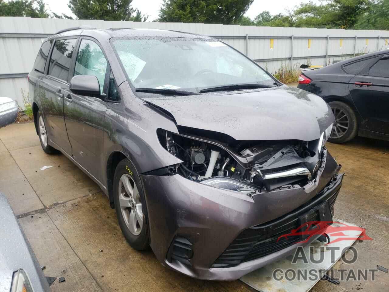 TOYOTA SIENNA 2019 - 5TDKZ3DC9KS004522