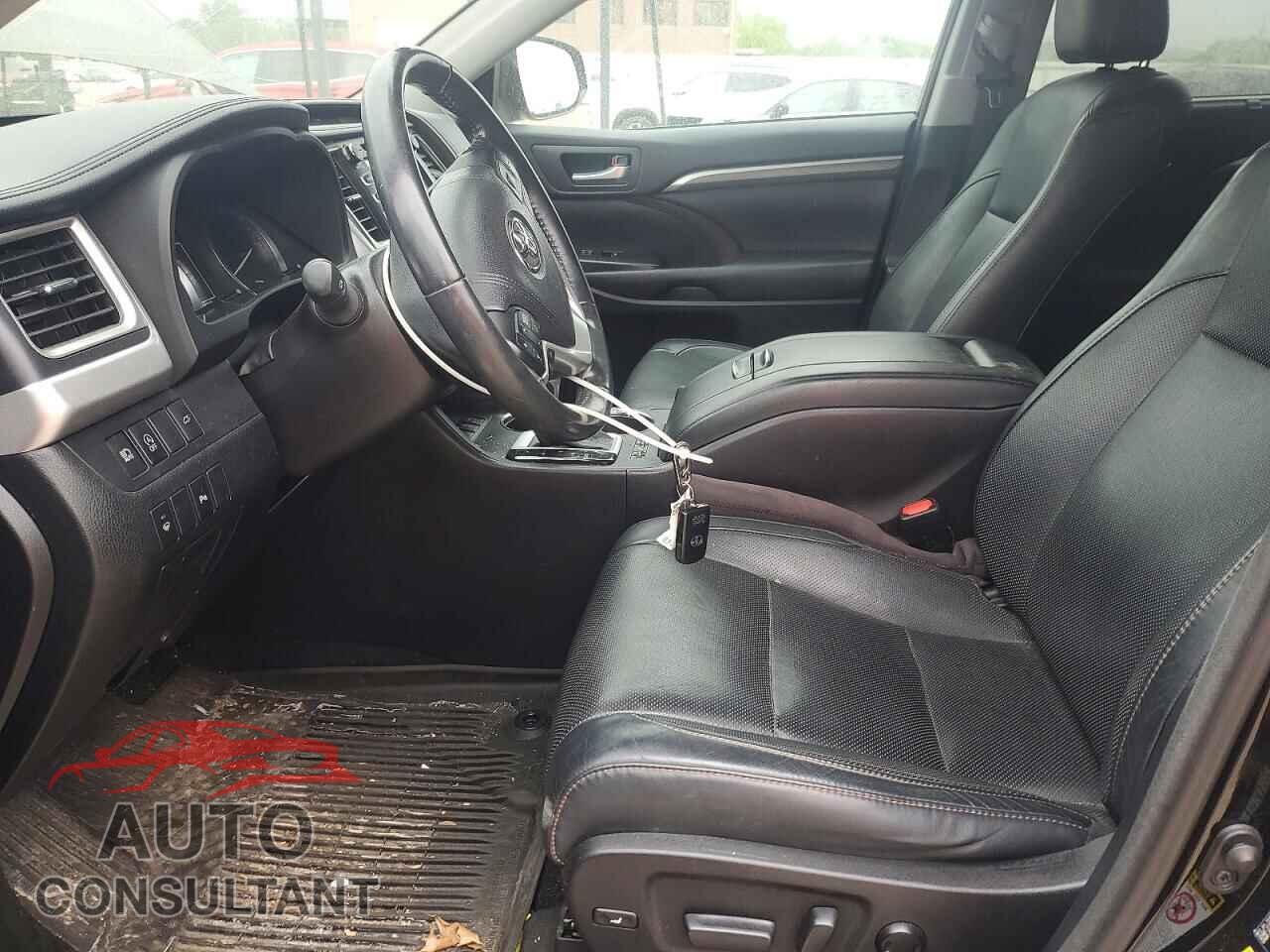 TOYOTA HIGHLANDER 2017 - 5TDDZRFH7HS393397