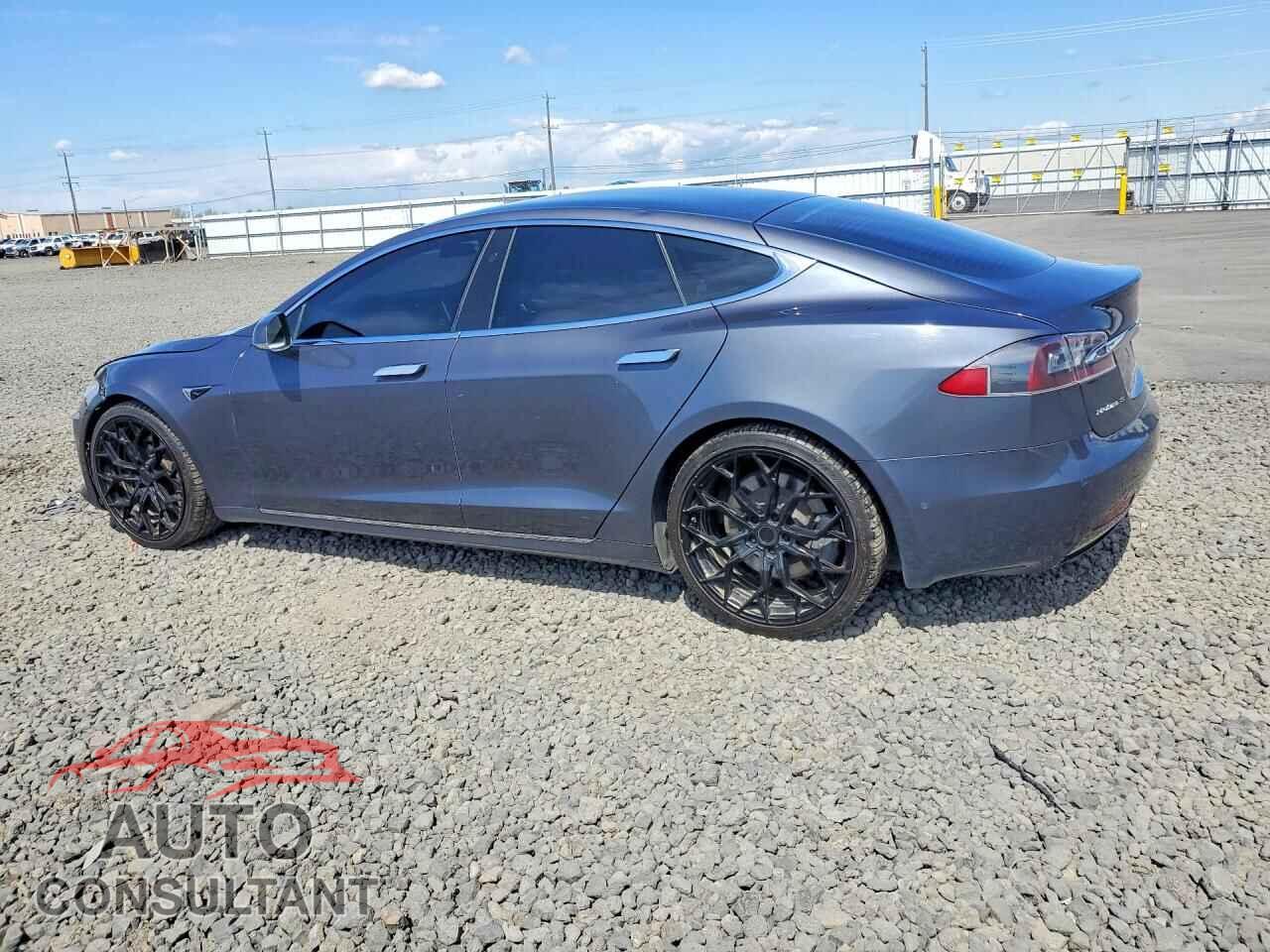 TESLA MODEL S 2018 - 5YJSA1E23JF294485