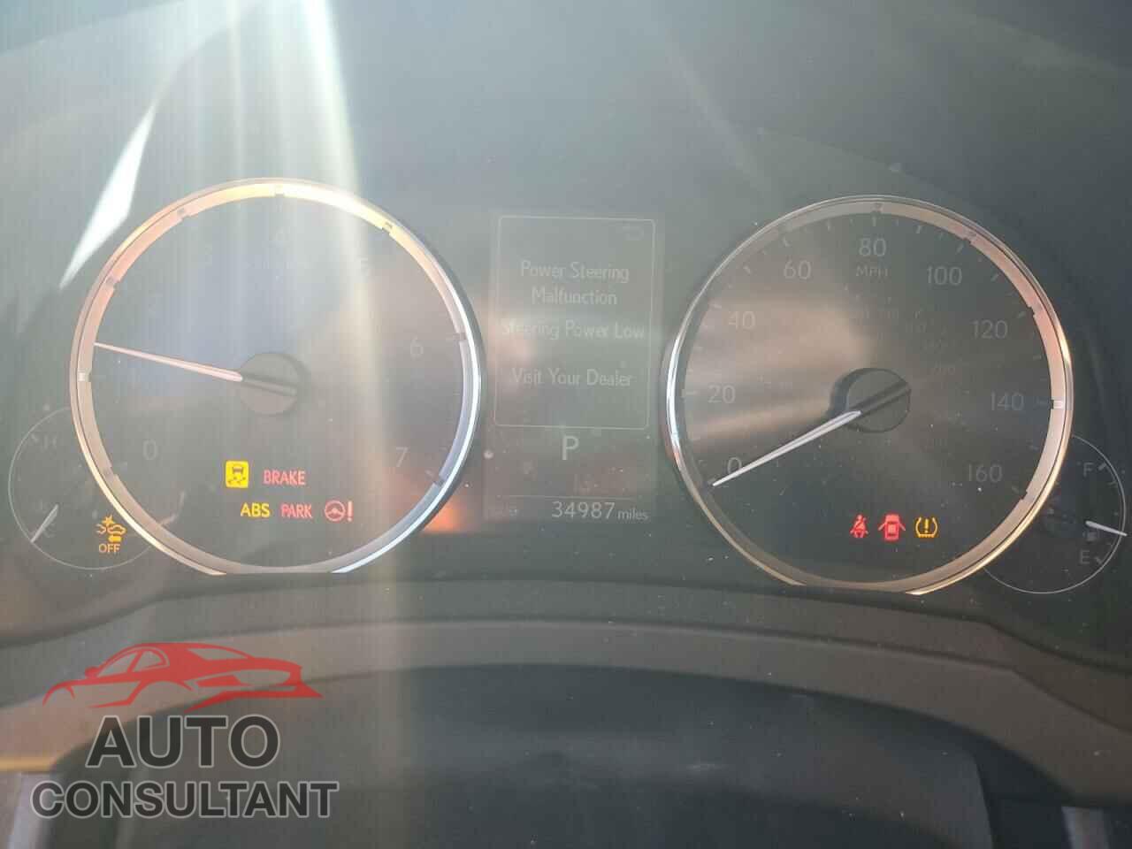 LEXUS IS 2018 - JTHBA1D23J5079643