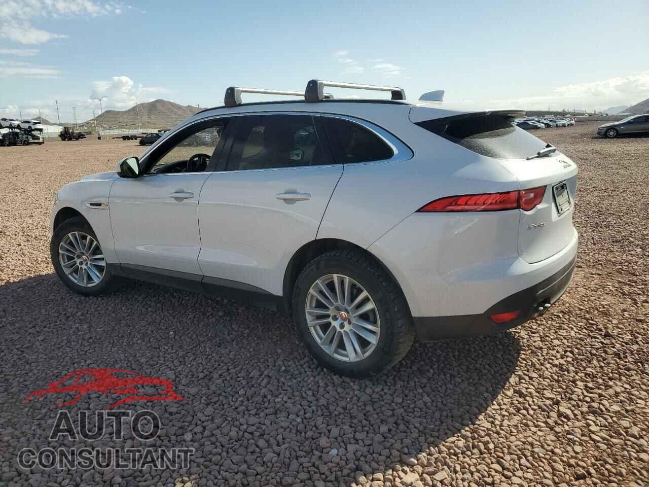 JAGUAR F-PACE 2018 - SADCK2FN7JA243858