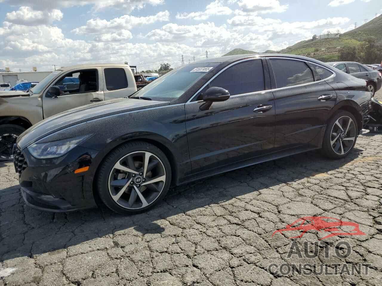 HYUNDAI SONATA 2023 - KMHL44J22PA263373