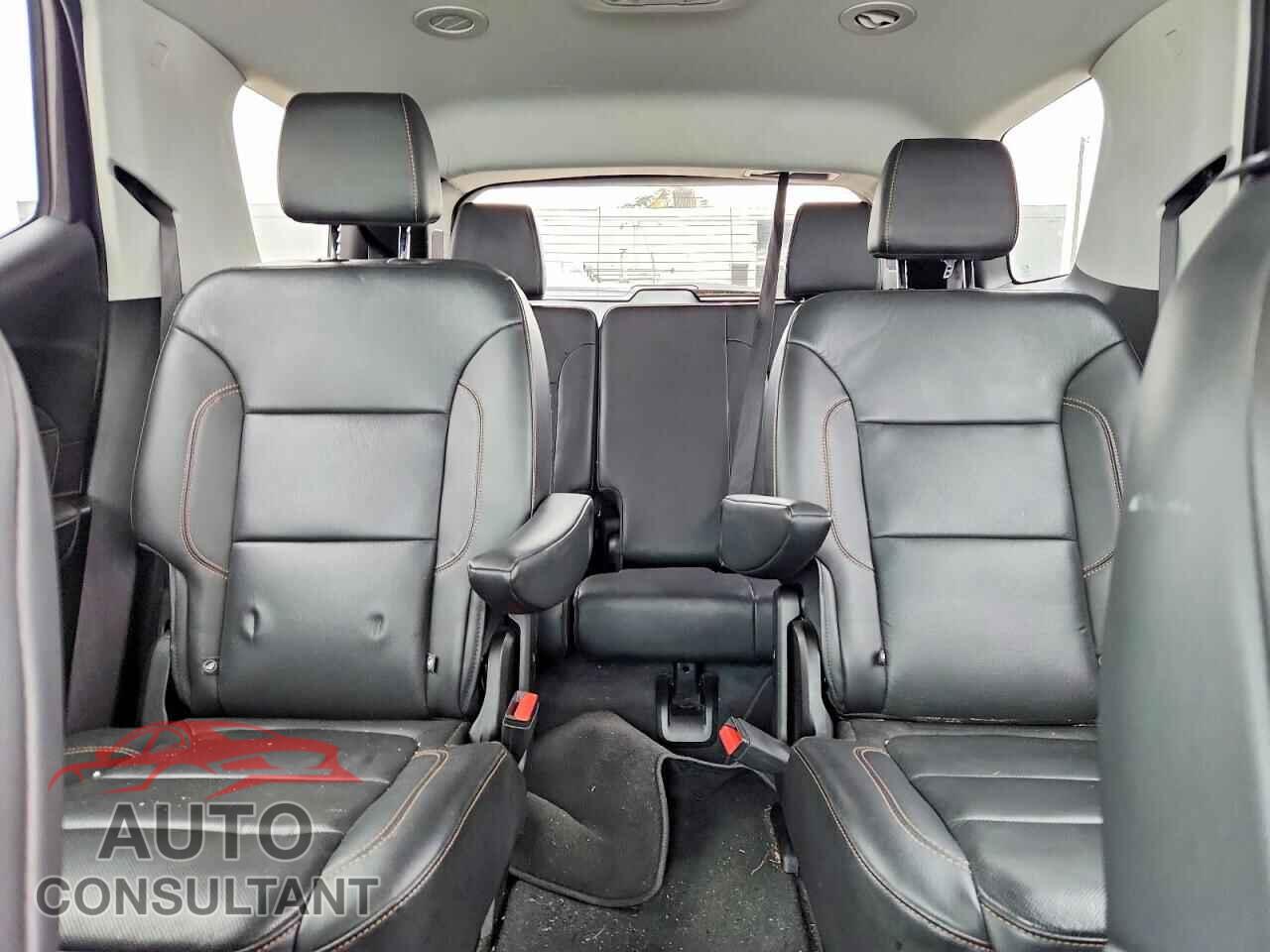 CHEVROLET TRAVERSE 2020 - 1GNEVKKW2LJ153473