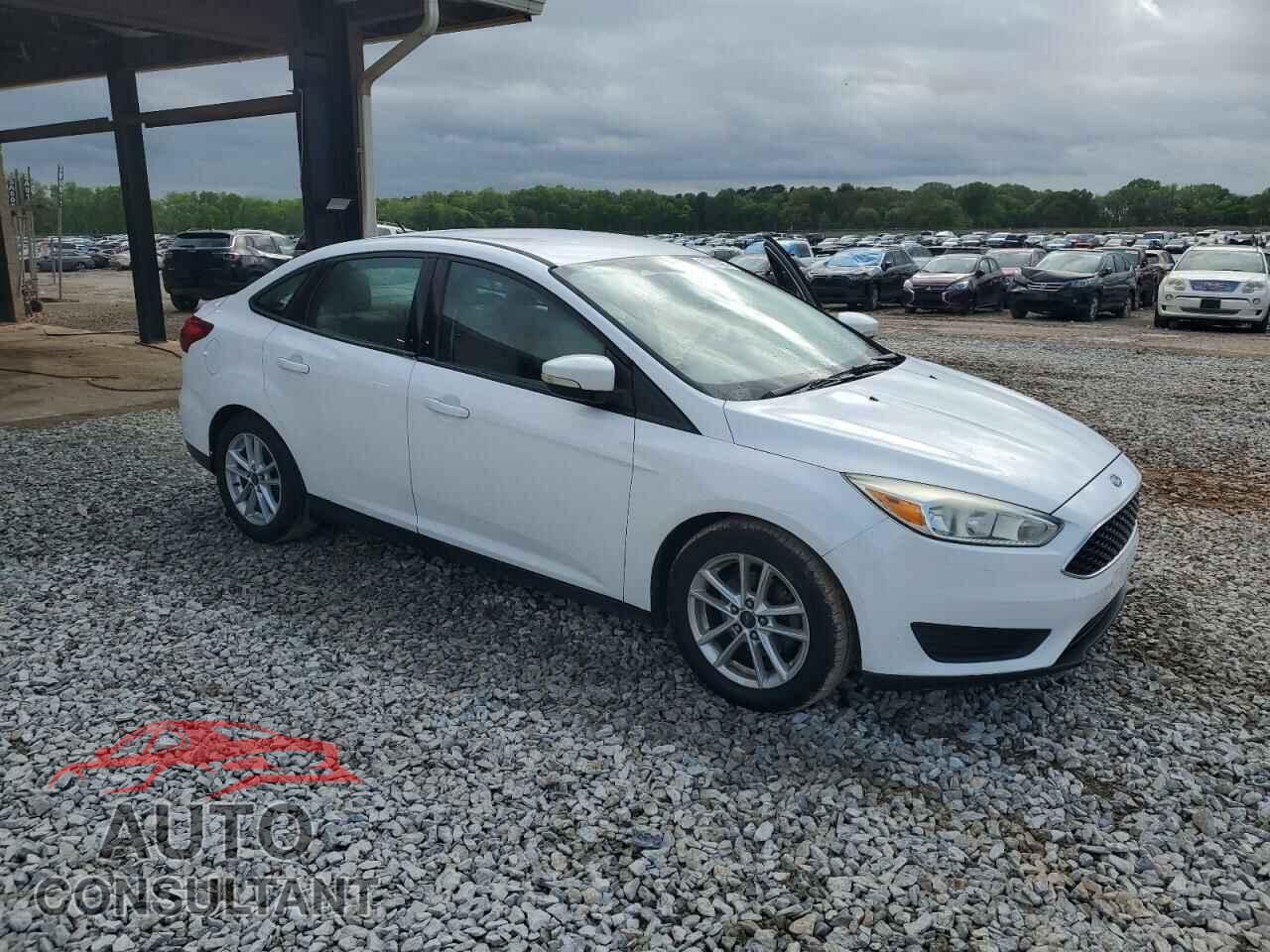 FORD FOCUS 2015 - 1FADP3F28FL243866