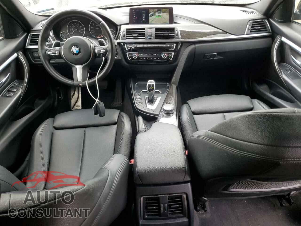 BMW 3 SERIES 2018 - WBA8B9C57JEE81765