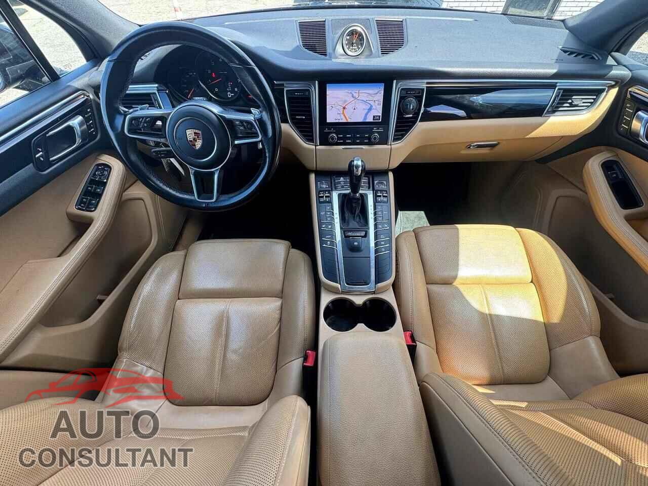 PORSCHE MACAN 2018 - WP1AA2A5XJLB02296