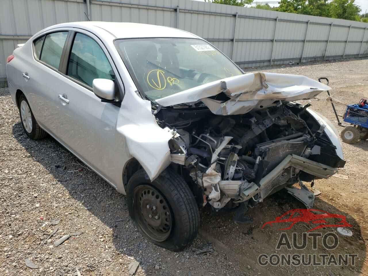 NISSAN VERSA 2019 - 3N1CN7AP3KL872037