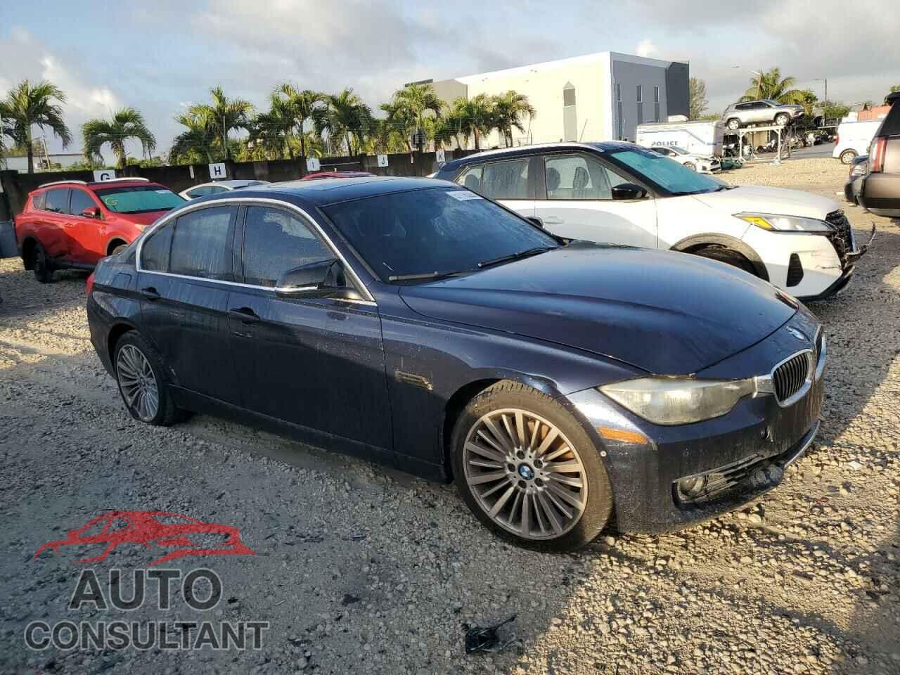 BMW 3 SERIES 2013 - WBA3C1C55DF438191