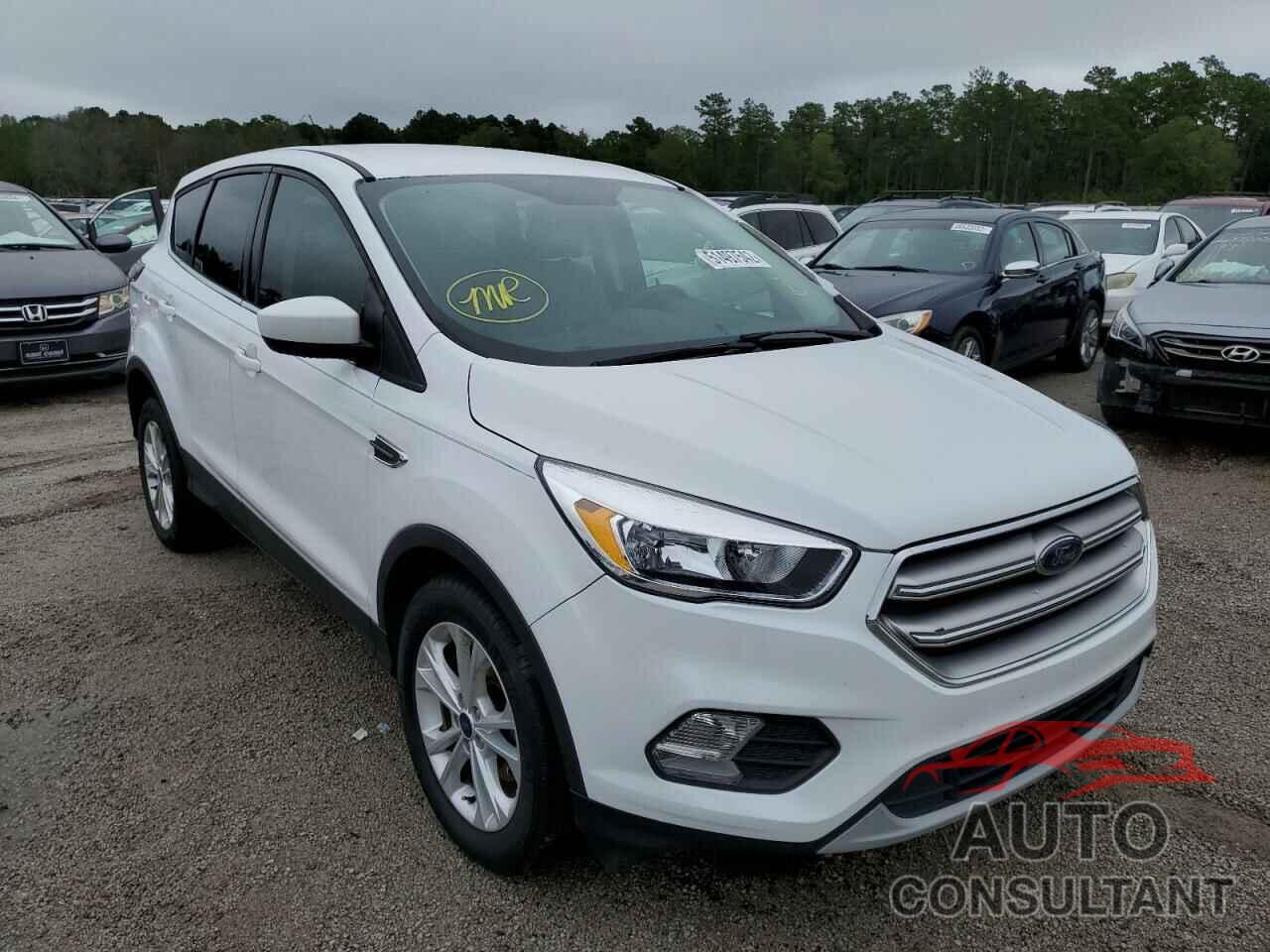 FORD ESCAPE 2017 - 1FMCU0GD1HUA67653