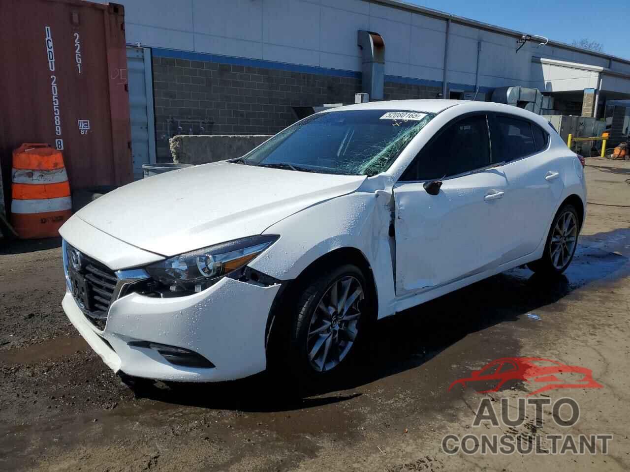 MAZDA 3 2018 - 3MZBN1L31JM198444