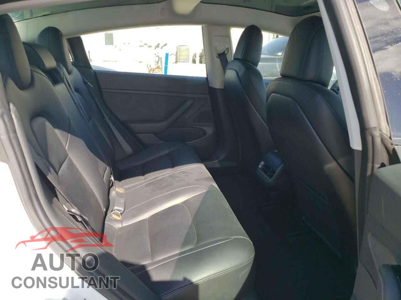 TESLA MODEL 3 2019 - 5YJ3E1EB5KF192034