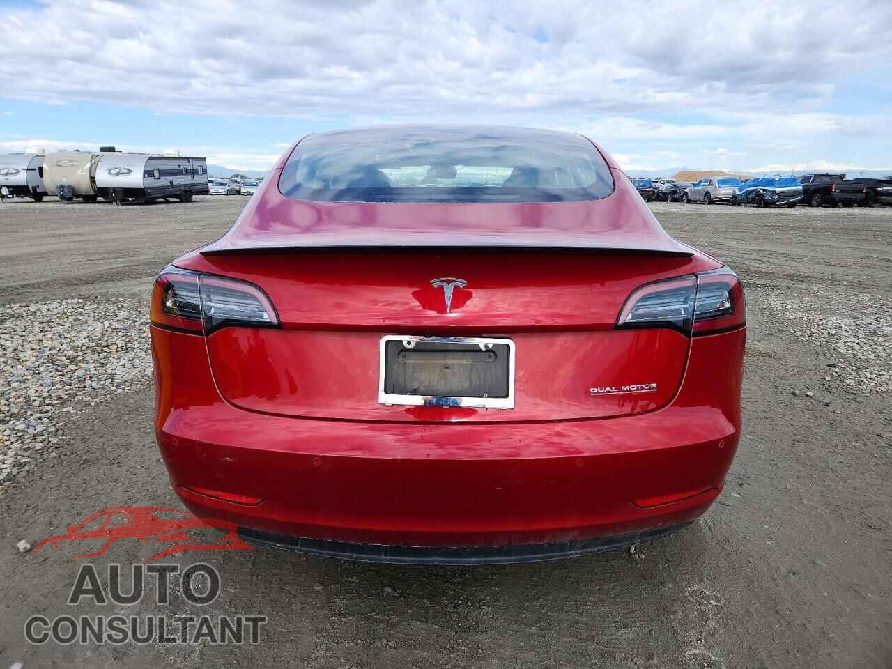TESLA MODEL 3 2019 - 5YJ3E1EB2KF392983