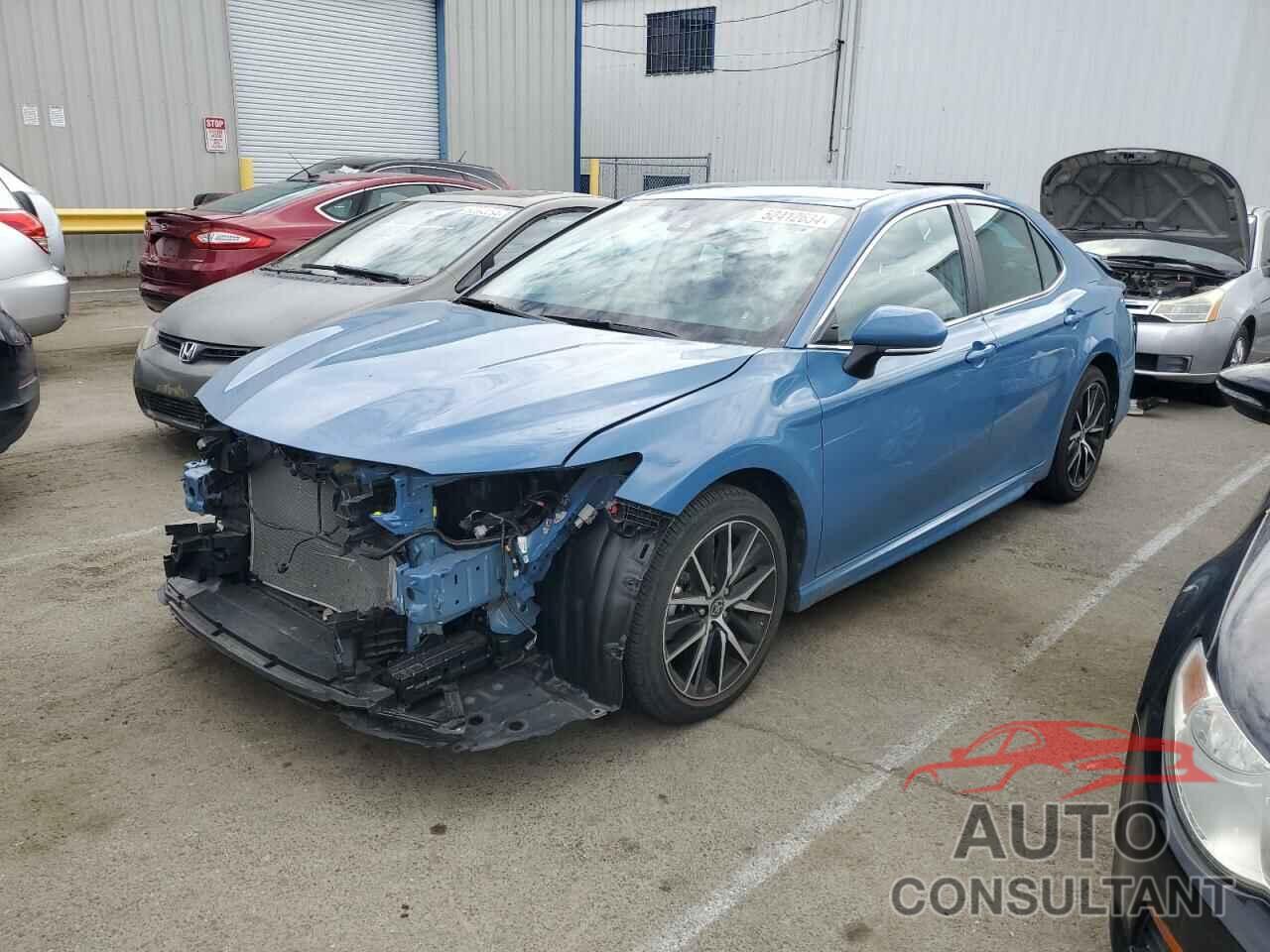 TOYOTA CAMRY 2023 - 4T1G11AK9PU135400