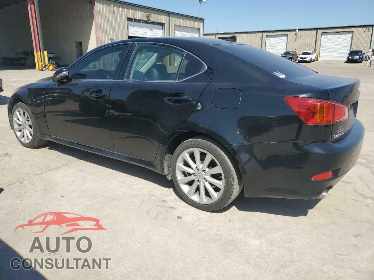 LEXUS IS 2010 - JTHCF5C28A5043283