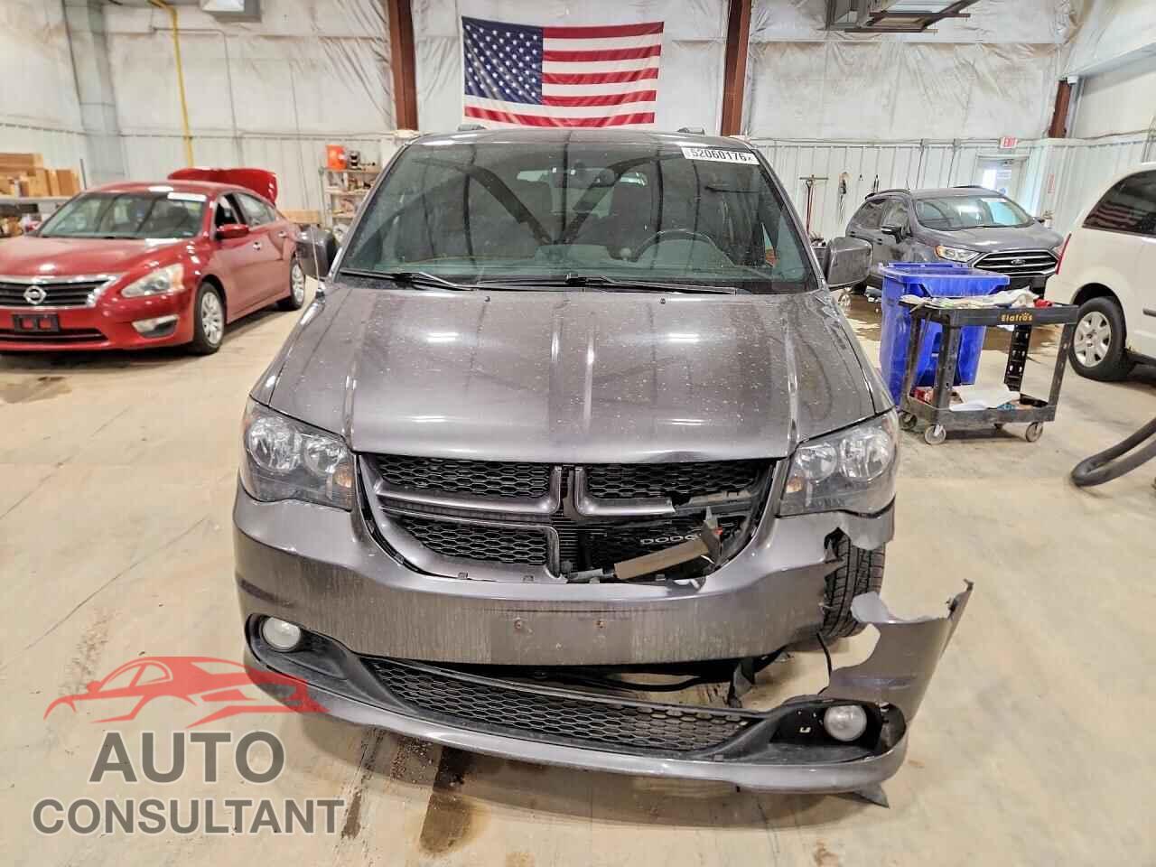 DODGE CARAVAN 2017 - 2C4RDGEG9HR557839