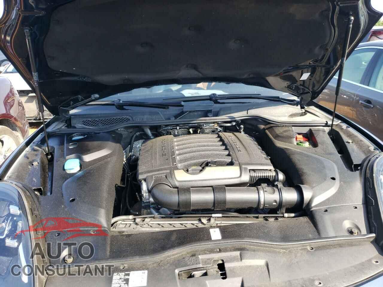 PORSCHE CAYENNE 2016 - WP1AA2A29GKA37266