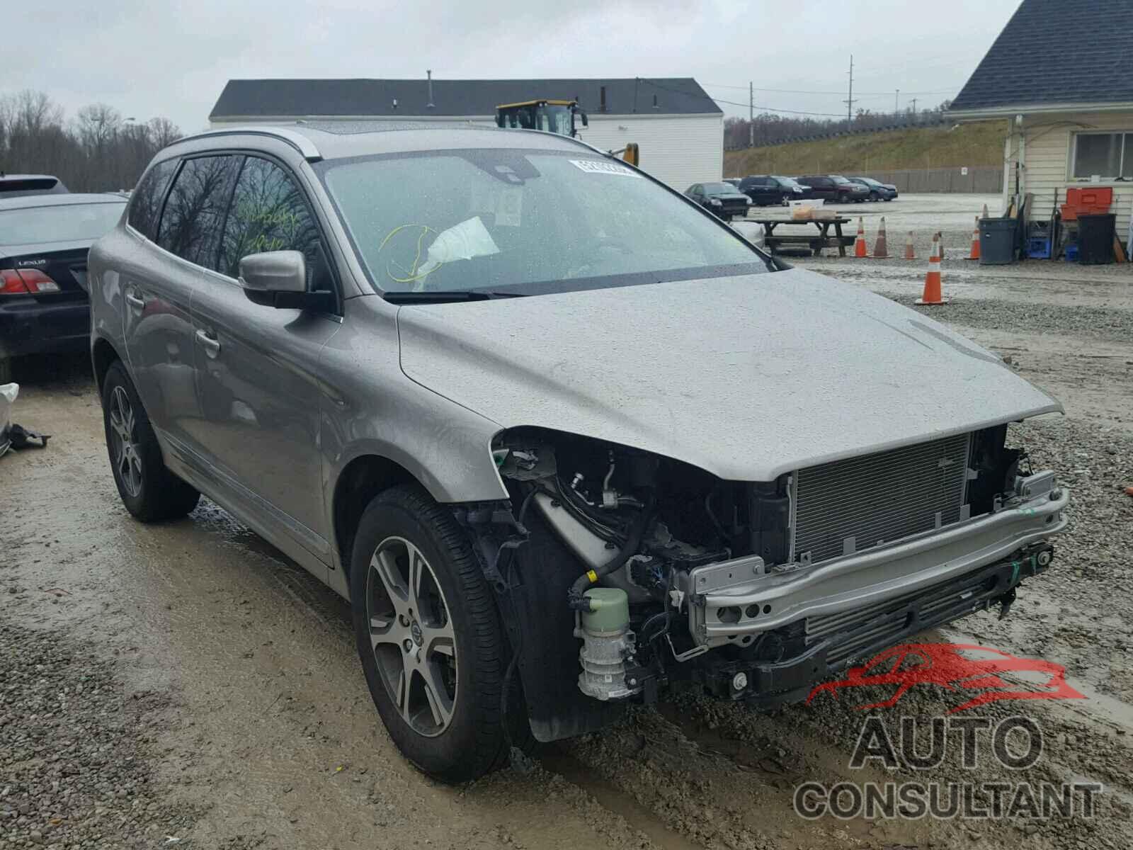 VOLVO XC60 2015 - YV4902RK4F2705689