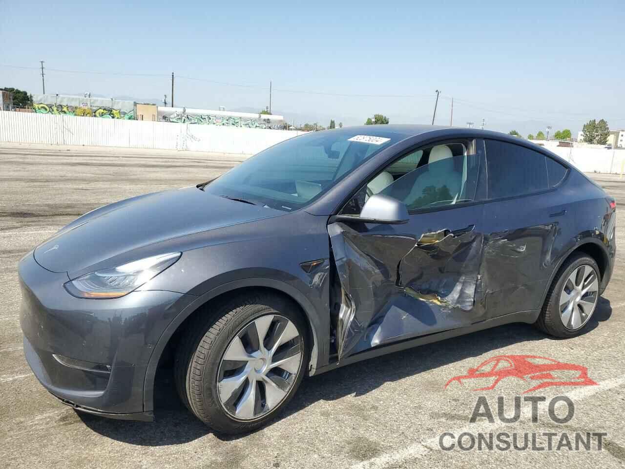 TESLA MODEL Y 2021 - 5YJYGDEE9MF195694