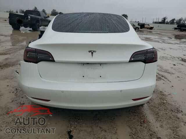 TESLA MODEL 3 2018 - 5YJ3E1EA7JF047762