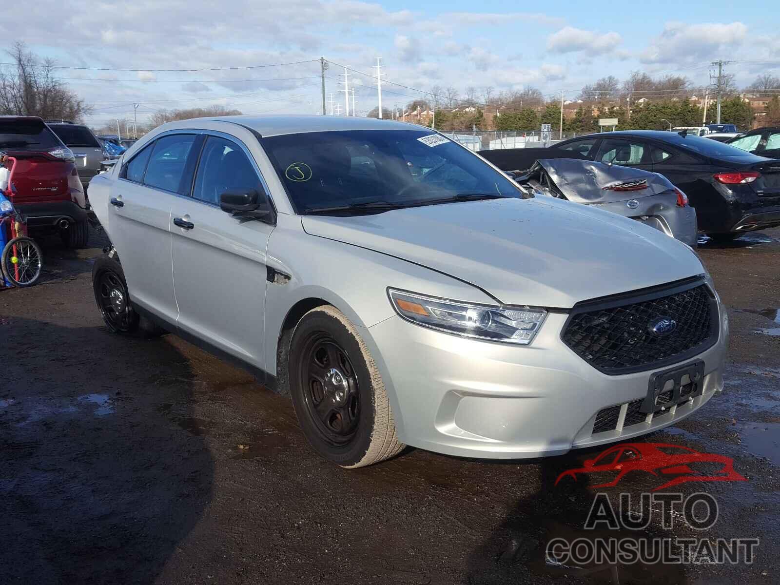 FORD TAURUS 2017 - 1FAHP2MK5HG128085