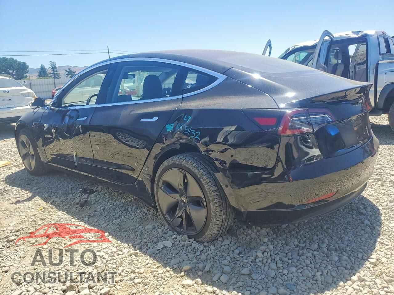 TESLA MODEL 3 2018 - 5YJ3E1EA3JF034524