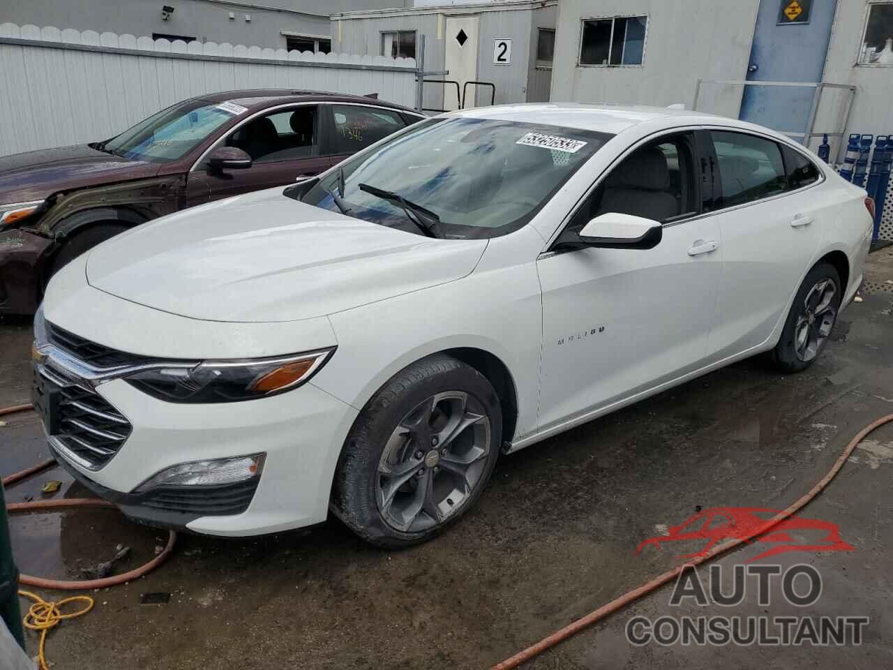 CHEVROLET MALIBU 2022 - 1G1ZD5ST2NF112568