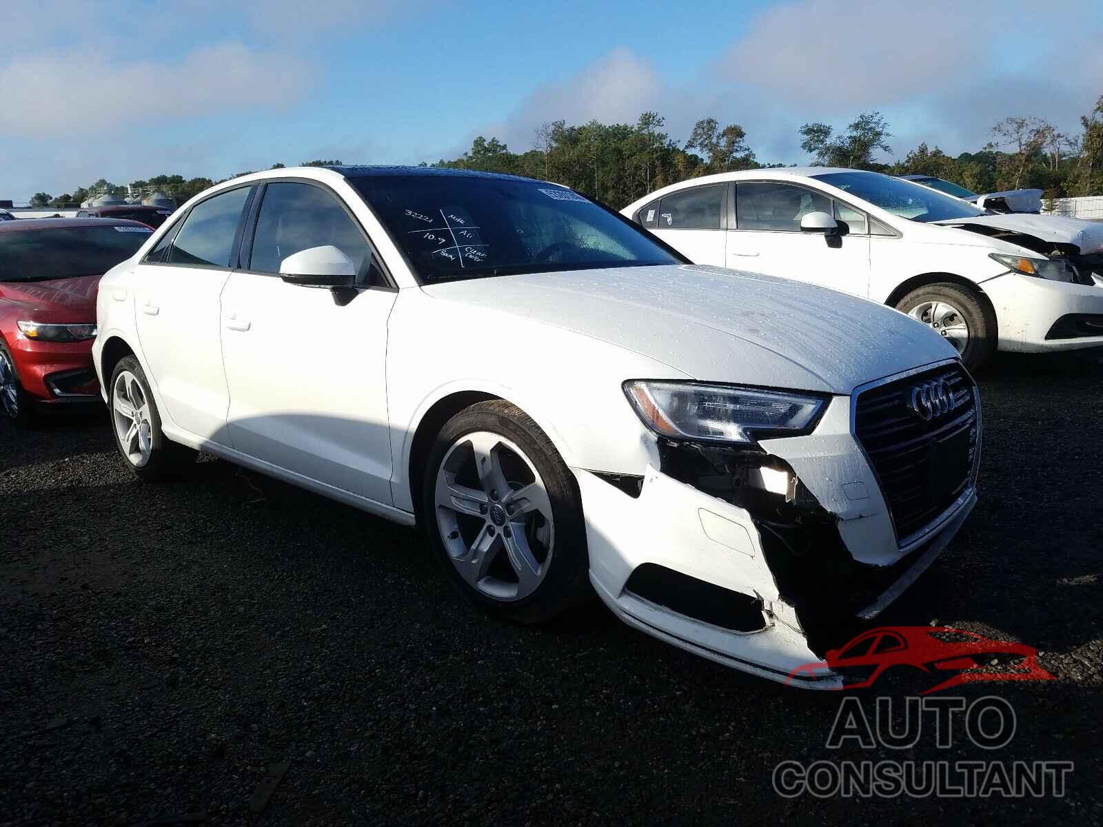 AUDI A3 2018 - WAUAUGFF5J1063472