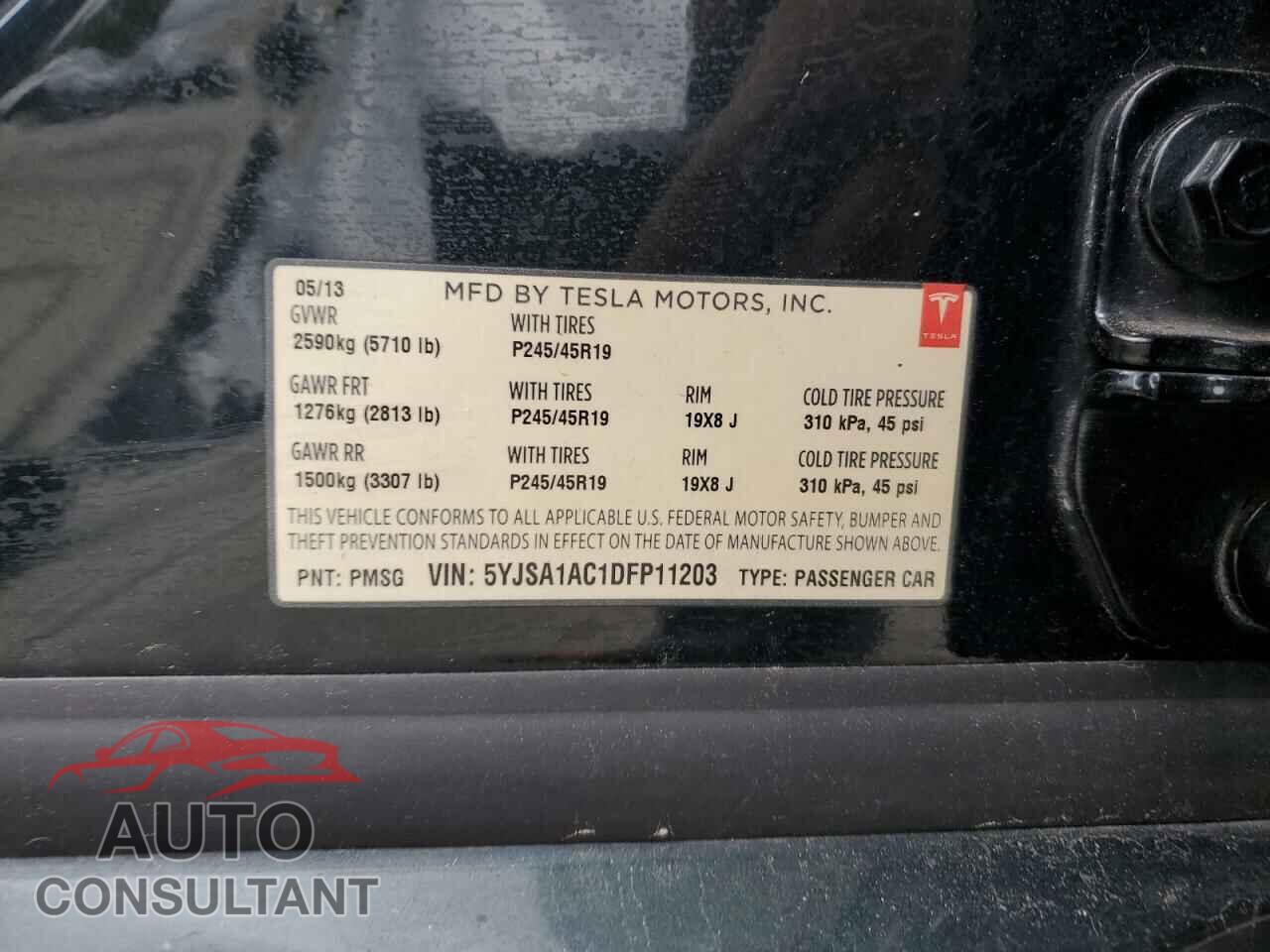 TESLA MODEL S 2013 - 5YJSA1AC1DFP11203