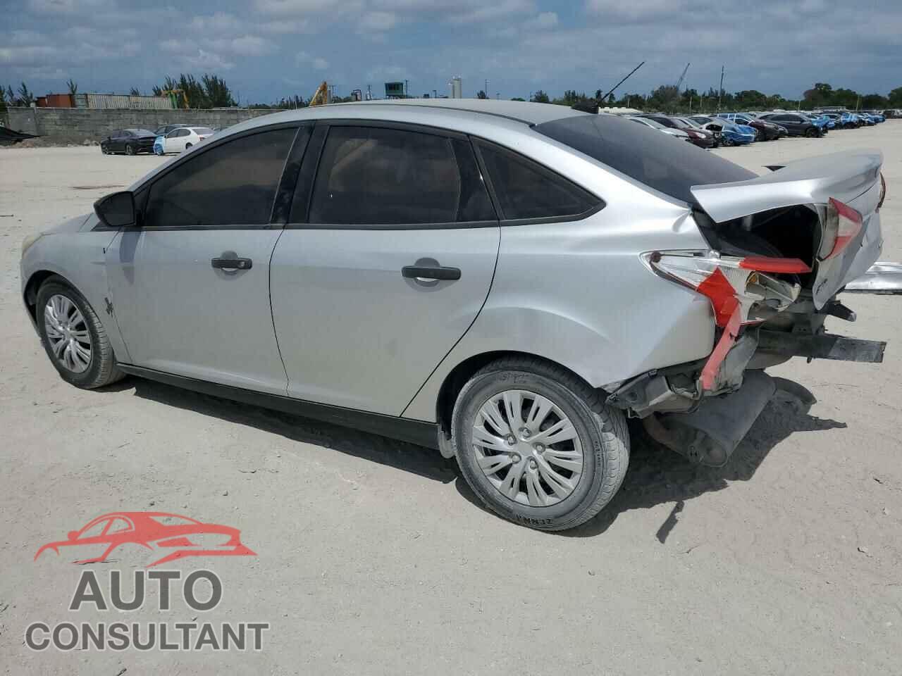 FORD FOCUS 2014 - 1FADP3E20EL140361
