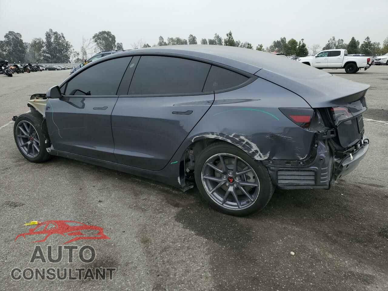 TESLA MODEL 3 2023 - 5YJ3E1EA5PF654543