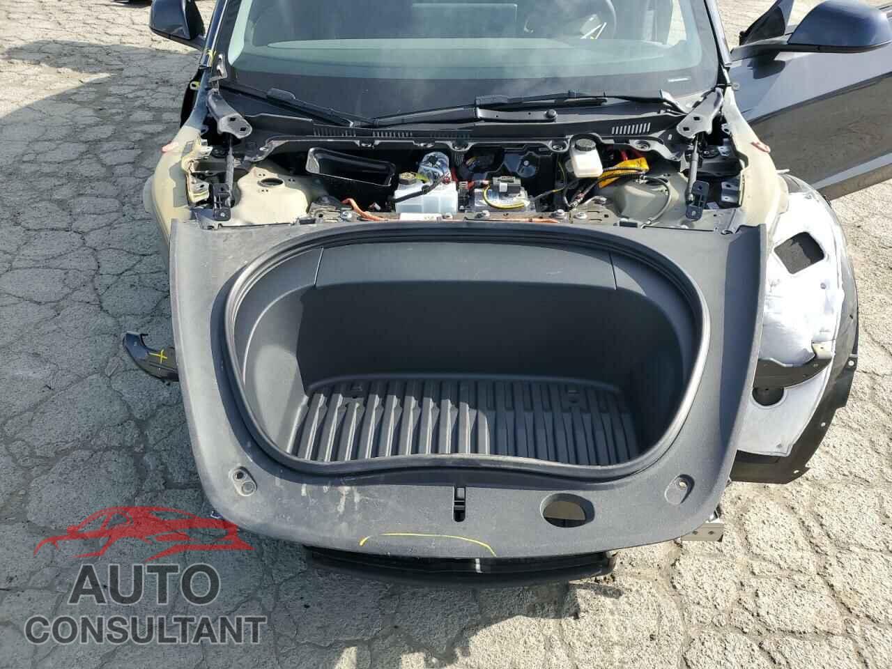 TESLA MODEL 3 2024 - 5YJ3E1EA6RF732122