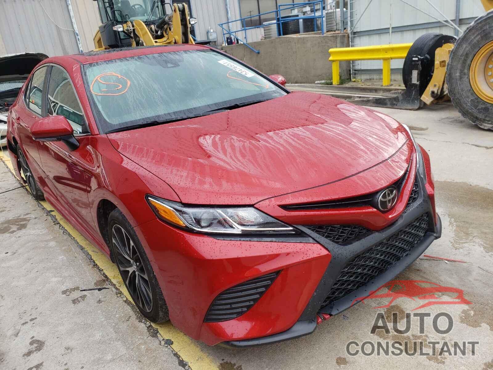 TOYOTA CAMRY 2019 - 4T1B11HK3KU288217