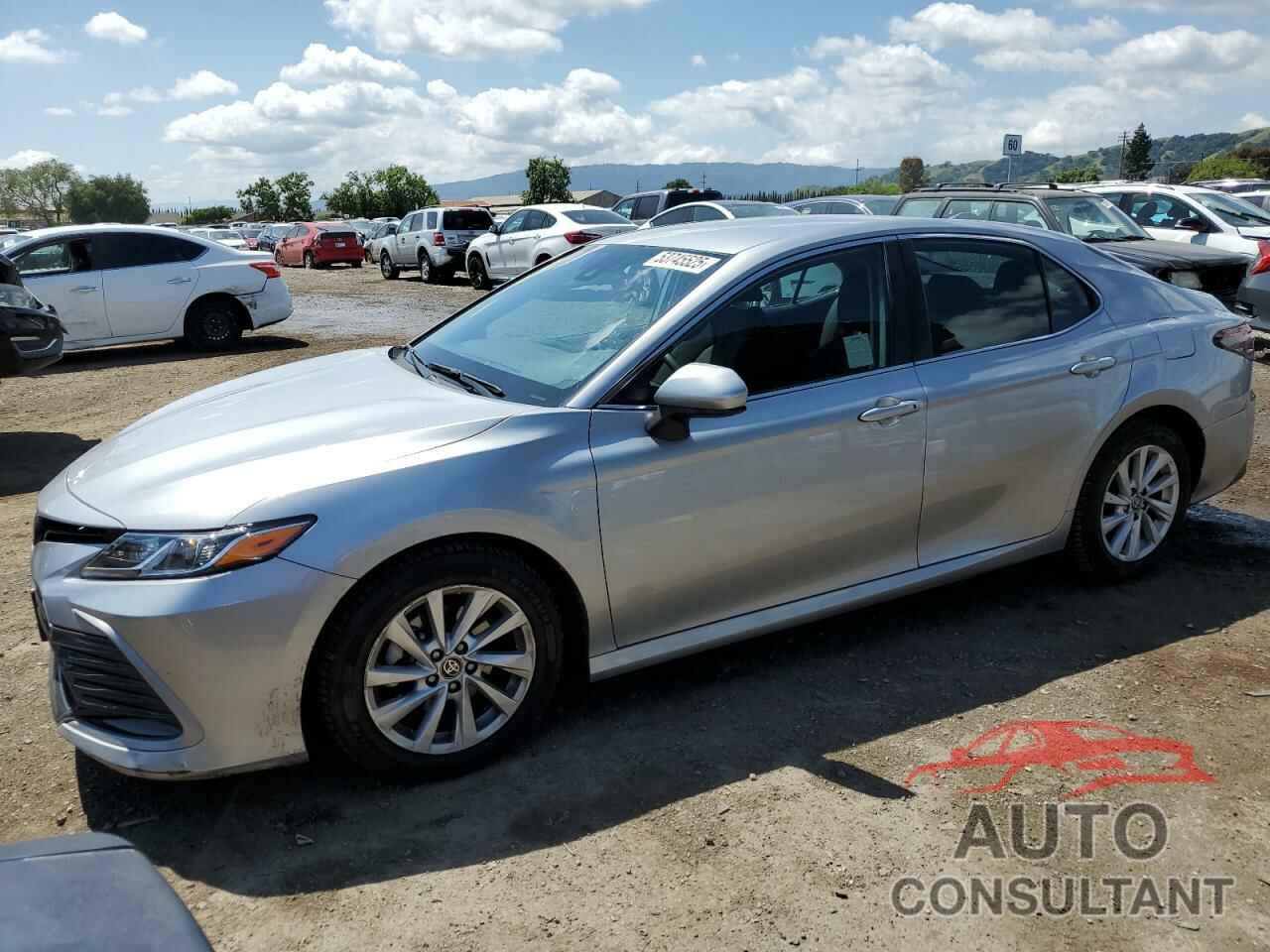 TOYOTA CAMRY 2023 - 4T1C11AK0PU129337
