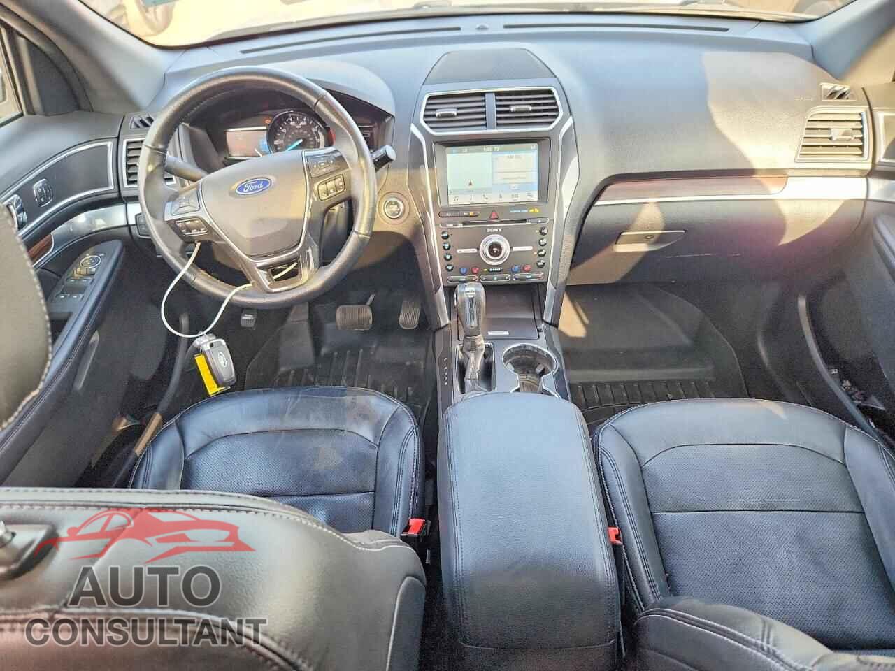 FORD EXPLORER 2018 - 1FM5K8F88JGB45951