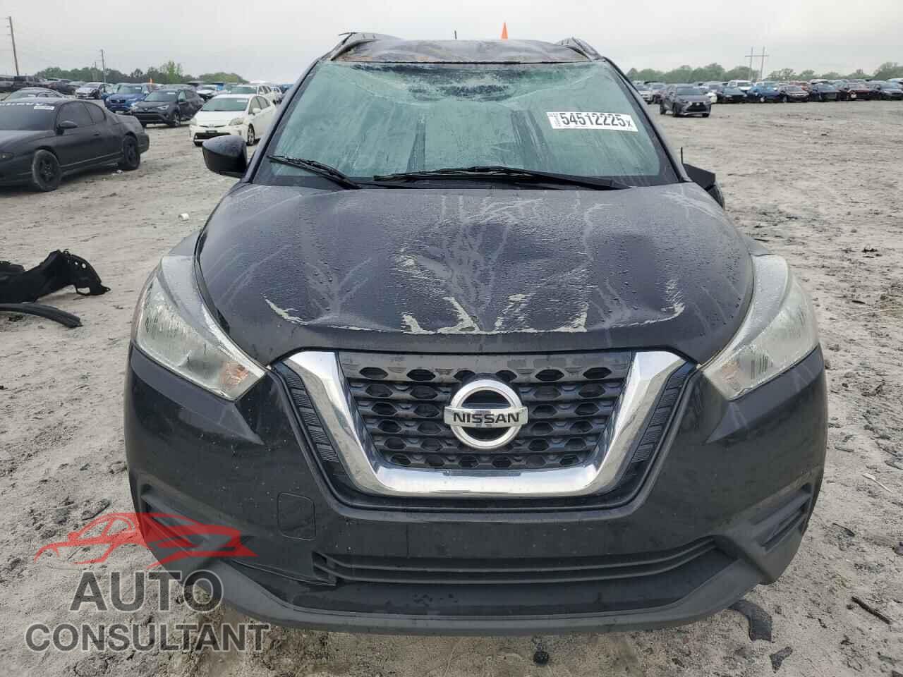 NISSAN KICKS 2019 - 3N1CP5CU3KL564531