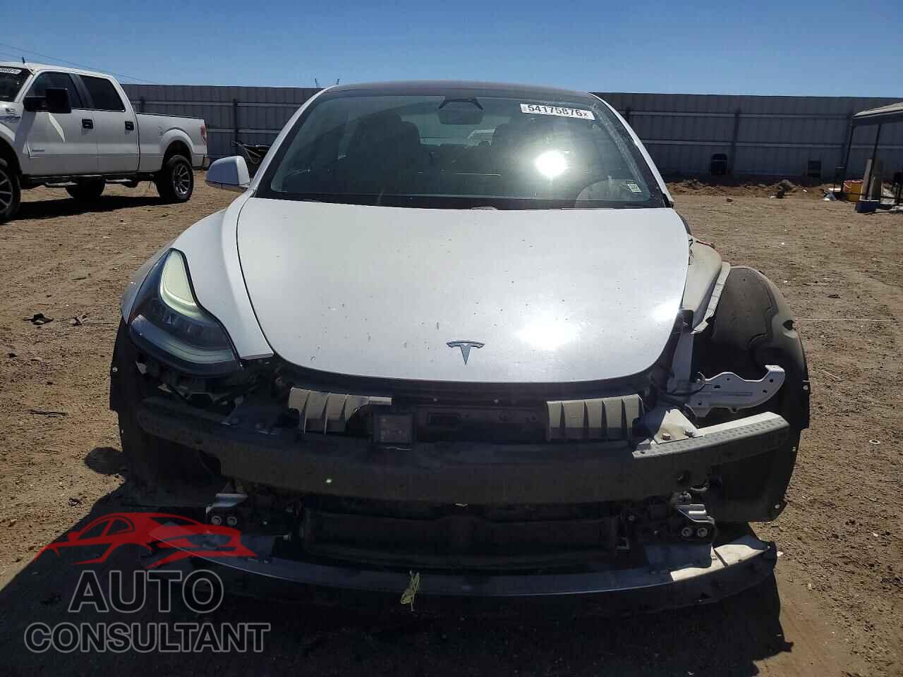 TESLA MODEL 3 2020 - 5YJ3E1EB2LF801517