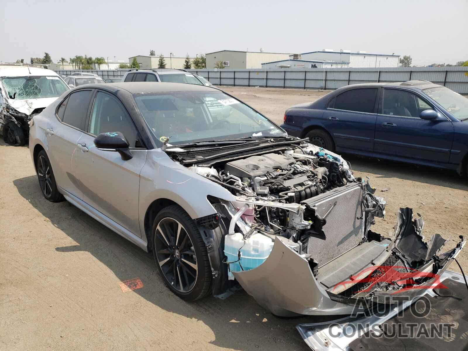 TOYOTA CAMRY 2019 - 4T1B61HK8KU288926