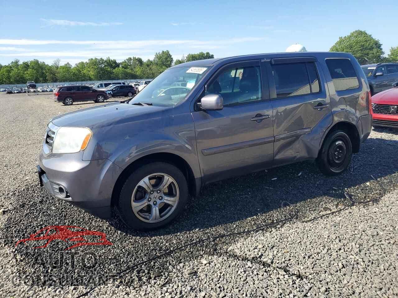 HONDA PILOT 2015 - 5FNYF4H52FB046920
