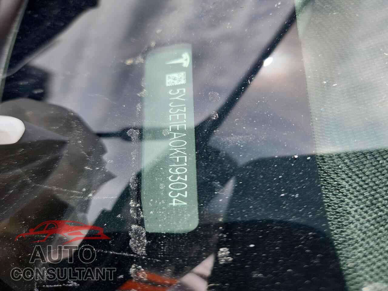 TESLA MODEL 3 2019 - 5YJ3E1EA0KF193034