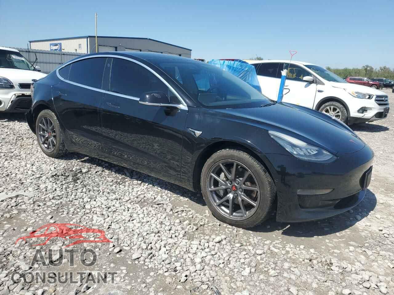TESLA MODEL 3 2019 - 5YJ3E1EA2KF361871
