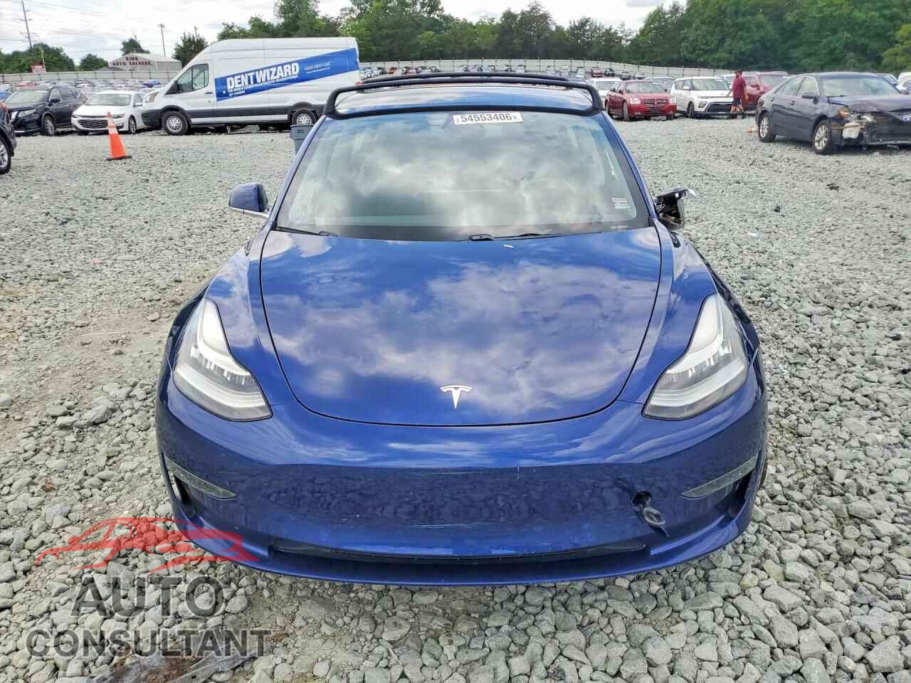 TESLA MODEL 3 2018 - 5YJ3E1EA9JF042823